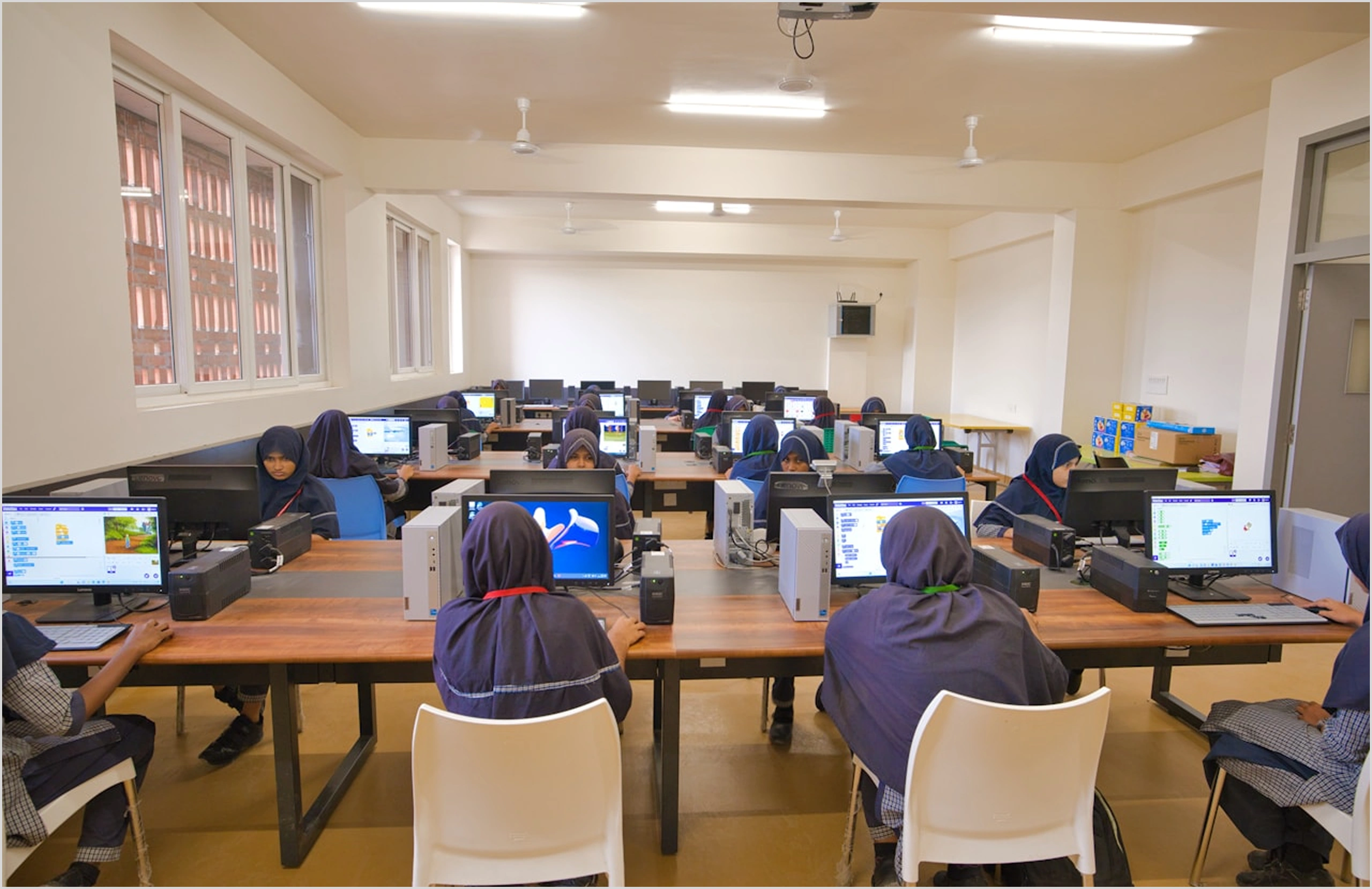 Publishing & Access Management (Training + Lab)